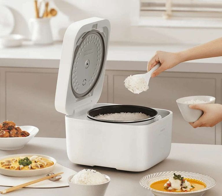 Xiaomi Multifunctional Rice Cooker 4L Launched with capable of making soups & stews