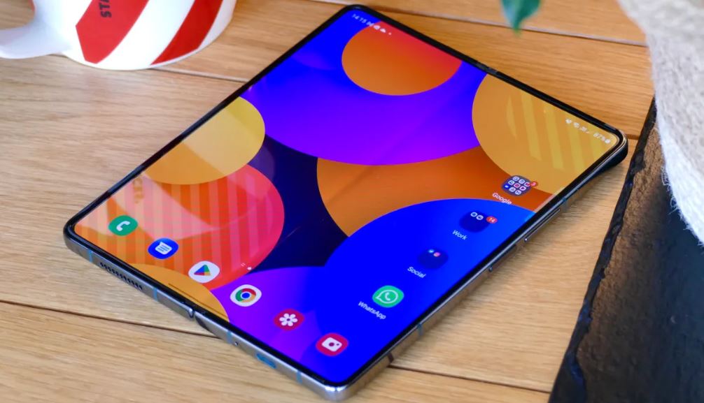 Samsung Rolls Out Stable Galaxy Z Fold 4 One UI 7 Update